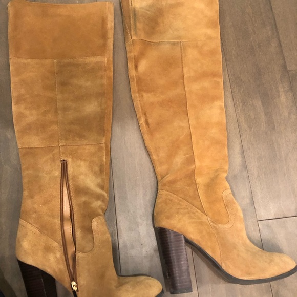 Aldo tall suede boots - each pair is sold separately - Picture 5 of 9